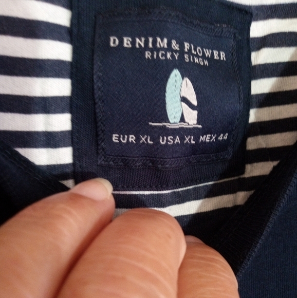 Denim & Flower Rick Singh short sleeve shirt with yellow palm trees boys XL - Picture 4 of 5